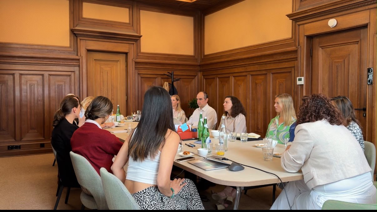Women & AI: the gap nobody’s talking about